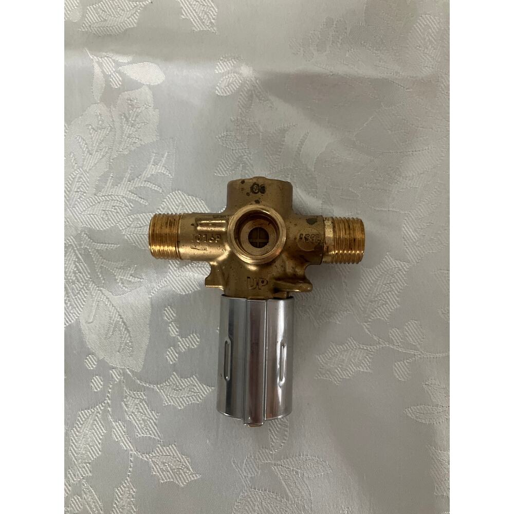 New Moen 3 Valve Tub Shower Valve Posi-Temp 1016P ASSE 195951